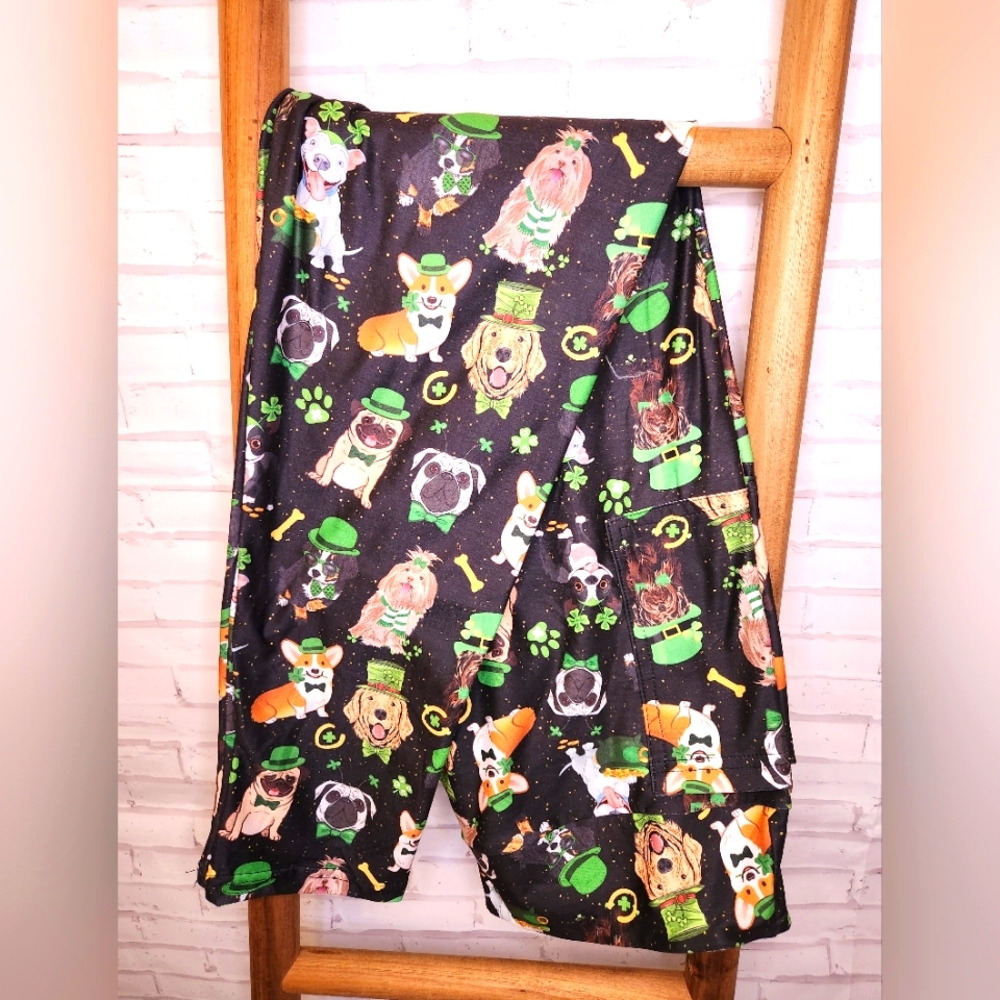 ST PATS DOGS leggings